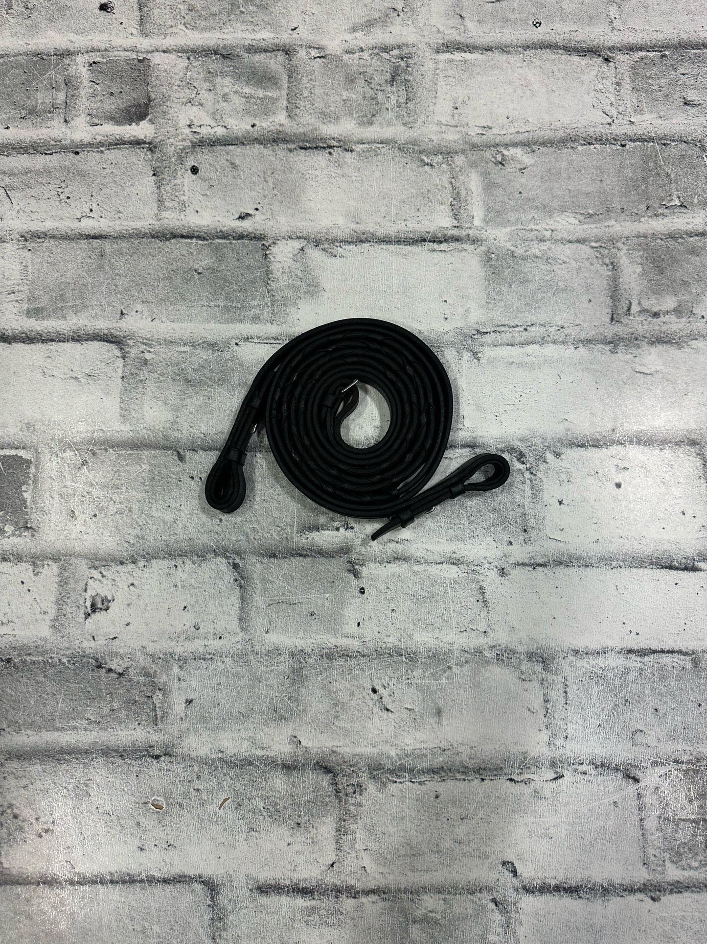 Laced Reins Black