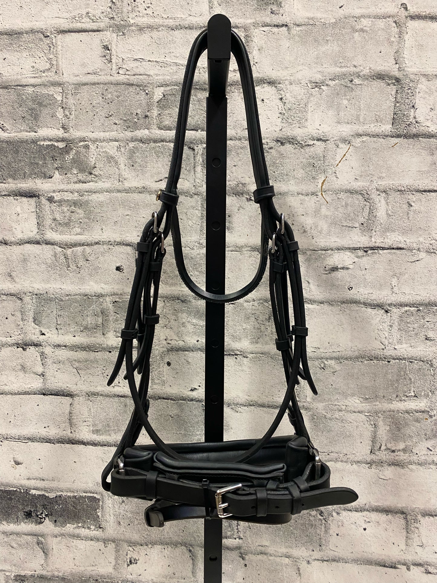 BR Dressage Bridle w/ Flash + Crank Noseband Black F