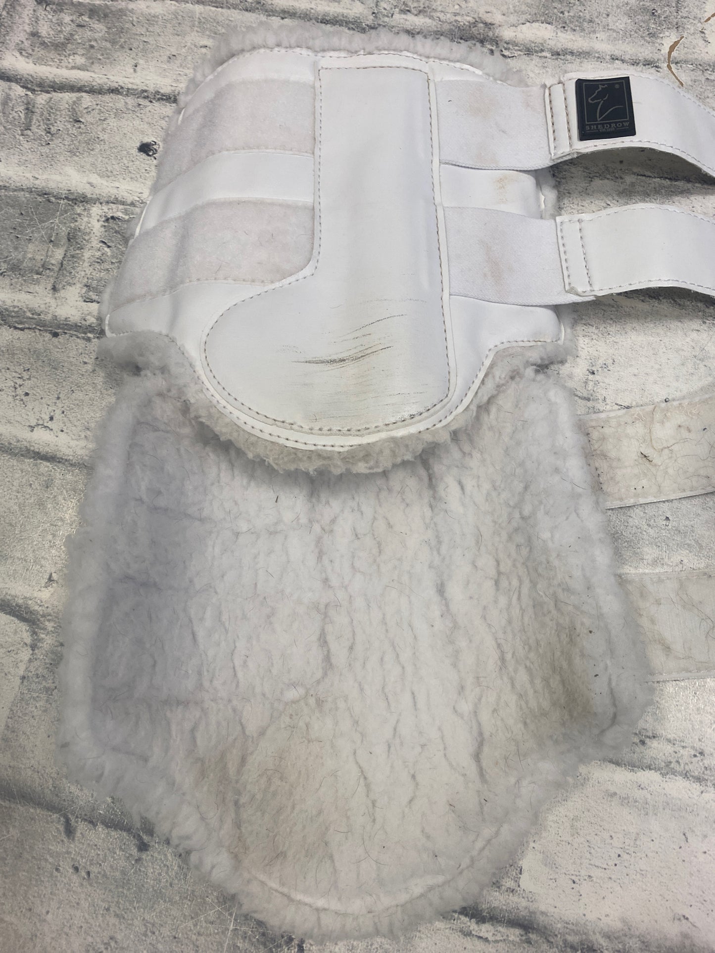 Shedrow Brushing Boots White M