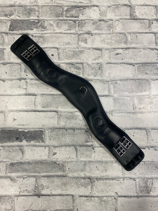 26" Prestige Anatomic Dressage Girth Black