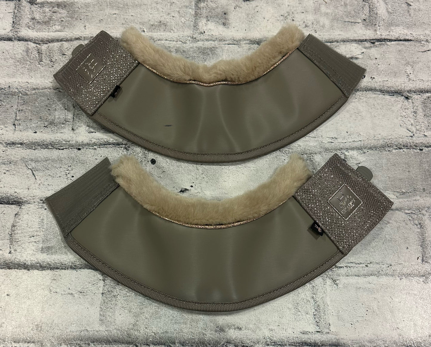Eskadron Fuzzy Bell Boots Taupe M