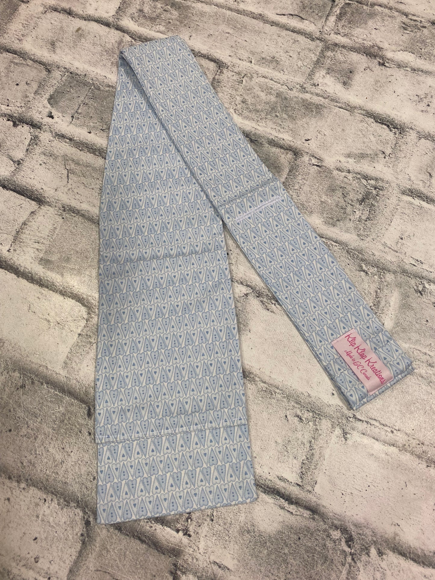 Klip Klop Kreations Four Fold Stock Tie - Blue & White Heart Pattern