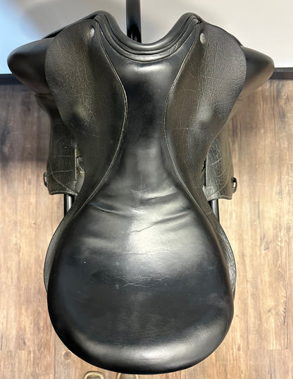 17.5" Custom Saddlery Monoflap Dressage Saddle
