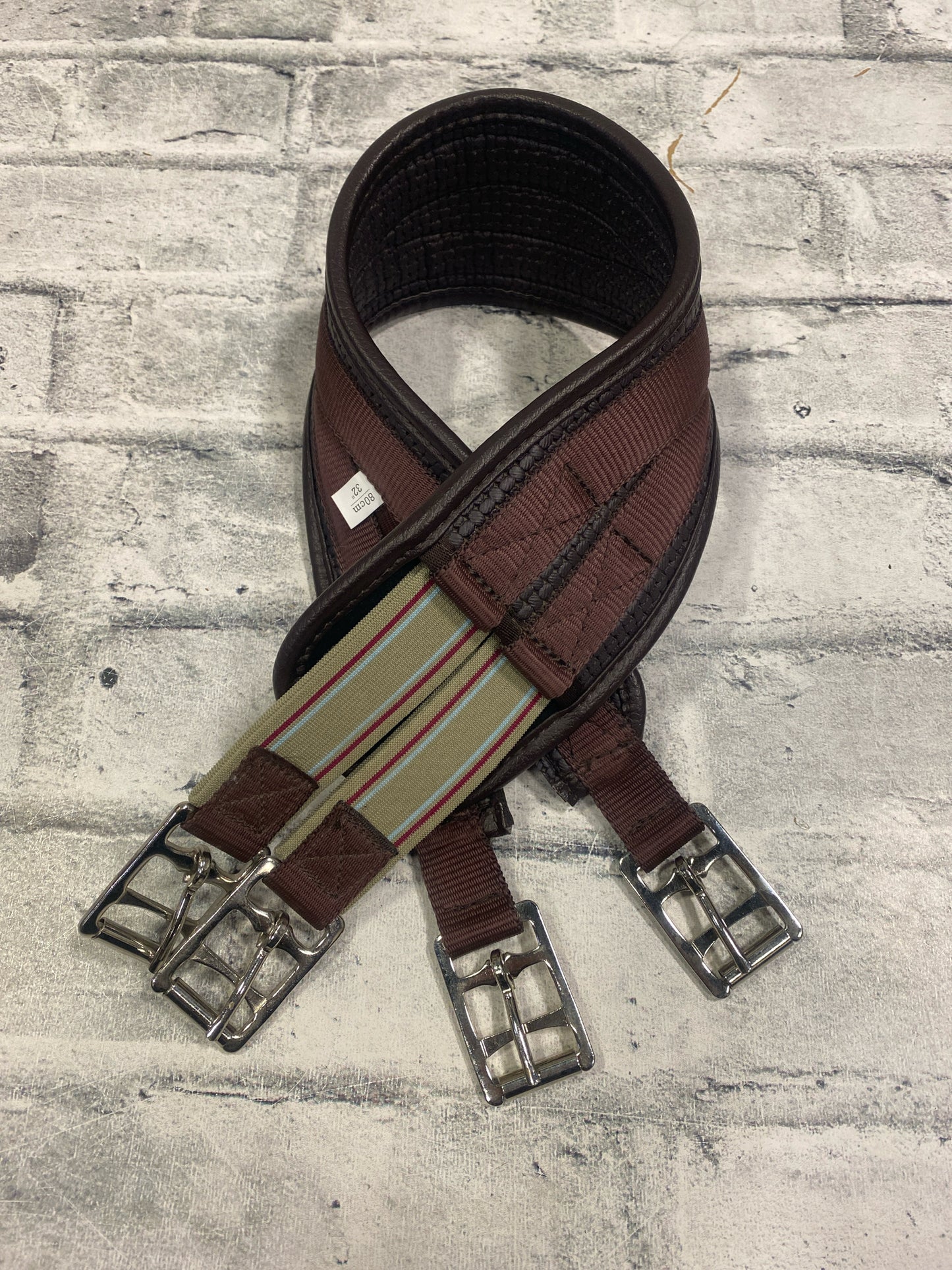 32" Neoprene Schooling Girth Brown w/ One Side Elastic