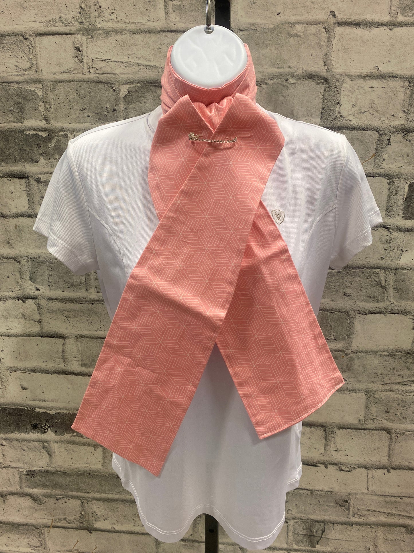 Klip Klop Kreations Four Fold Stock Tie - Pink & White Geometric Pattern