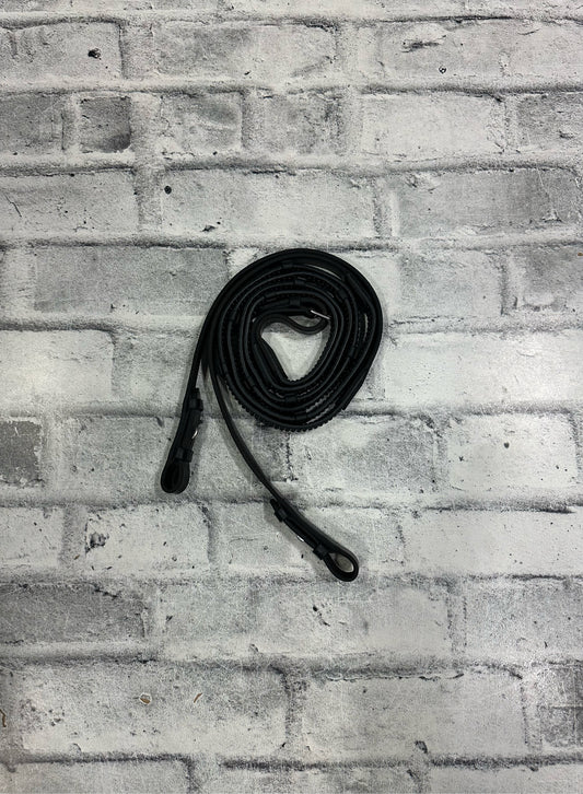 Black Oak Rubber Reins Black