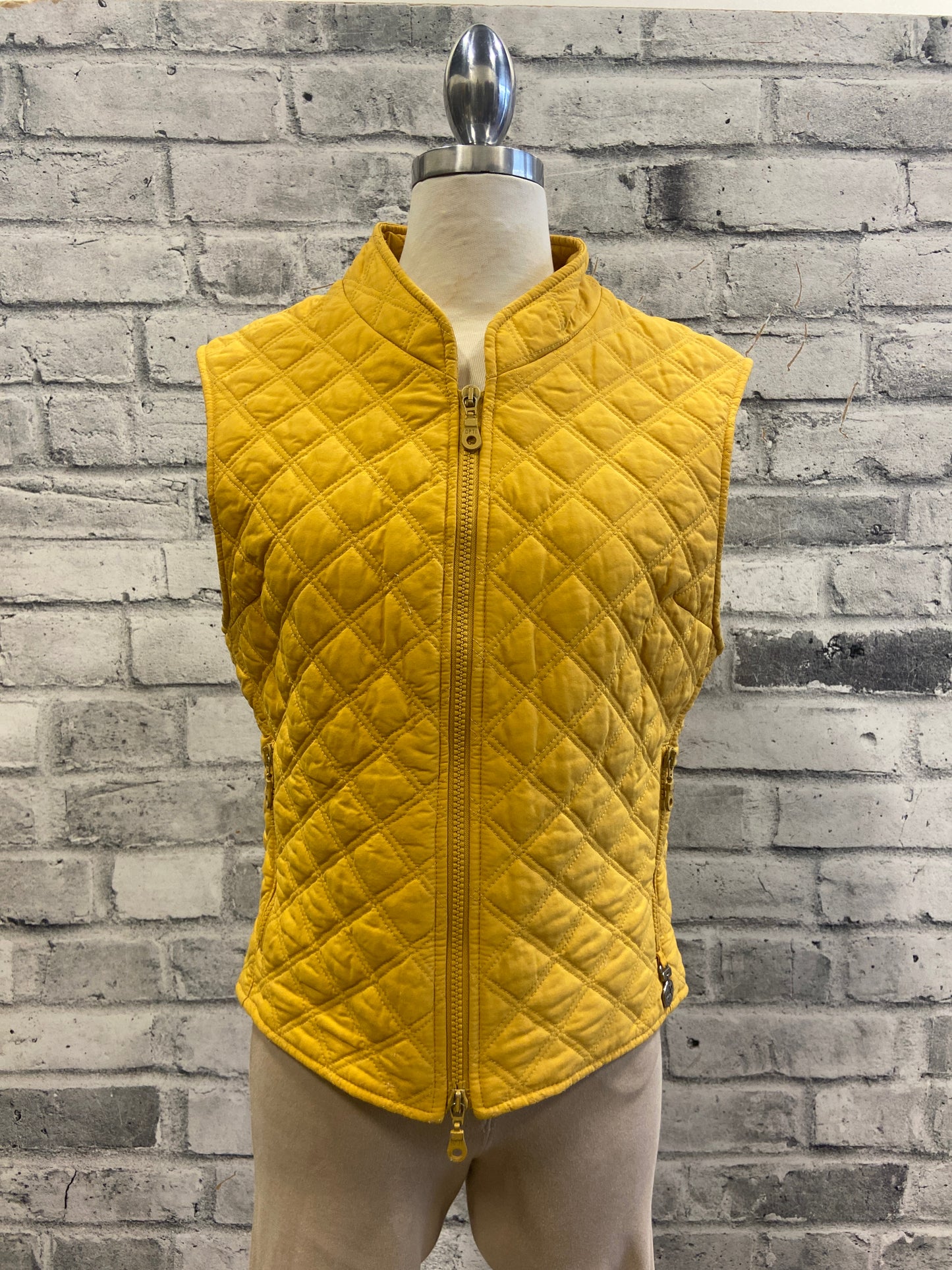Pikeur Quilted Vest Yellow M