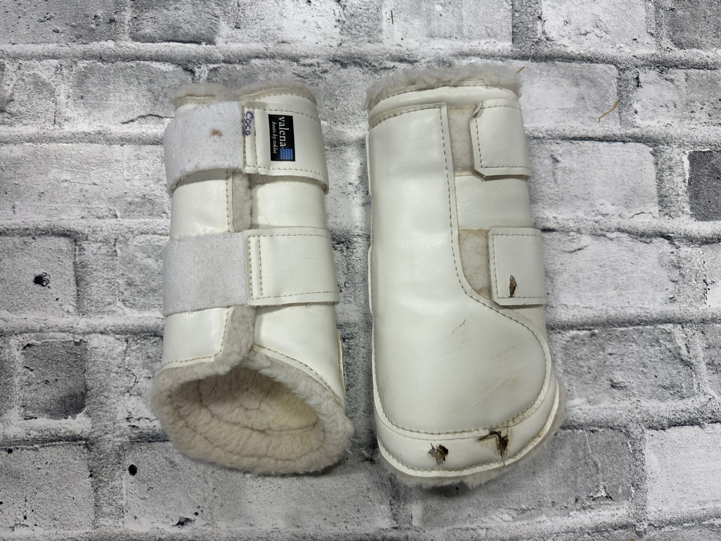 Valena Front Boots White L